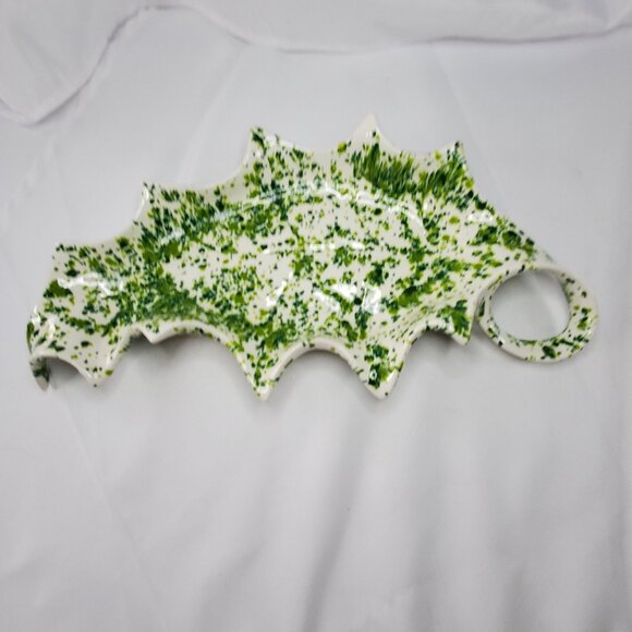 VTG Ceramic Holly Leaf-Shaped serving Tray Green White Splatter 1970's MCM - Picture 12 of 12